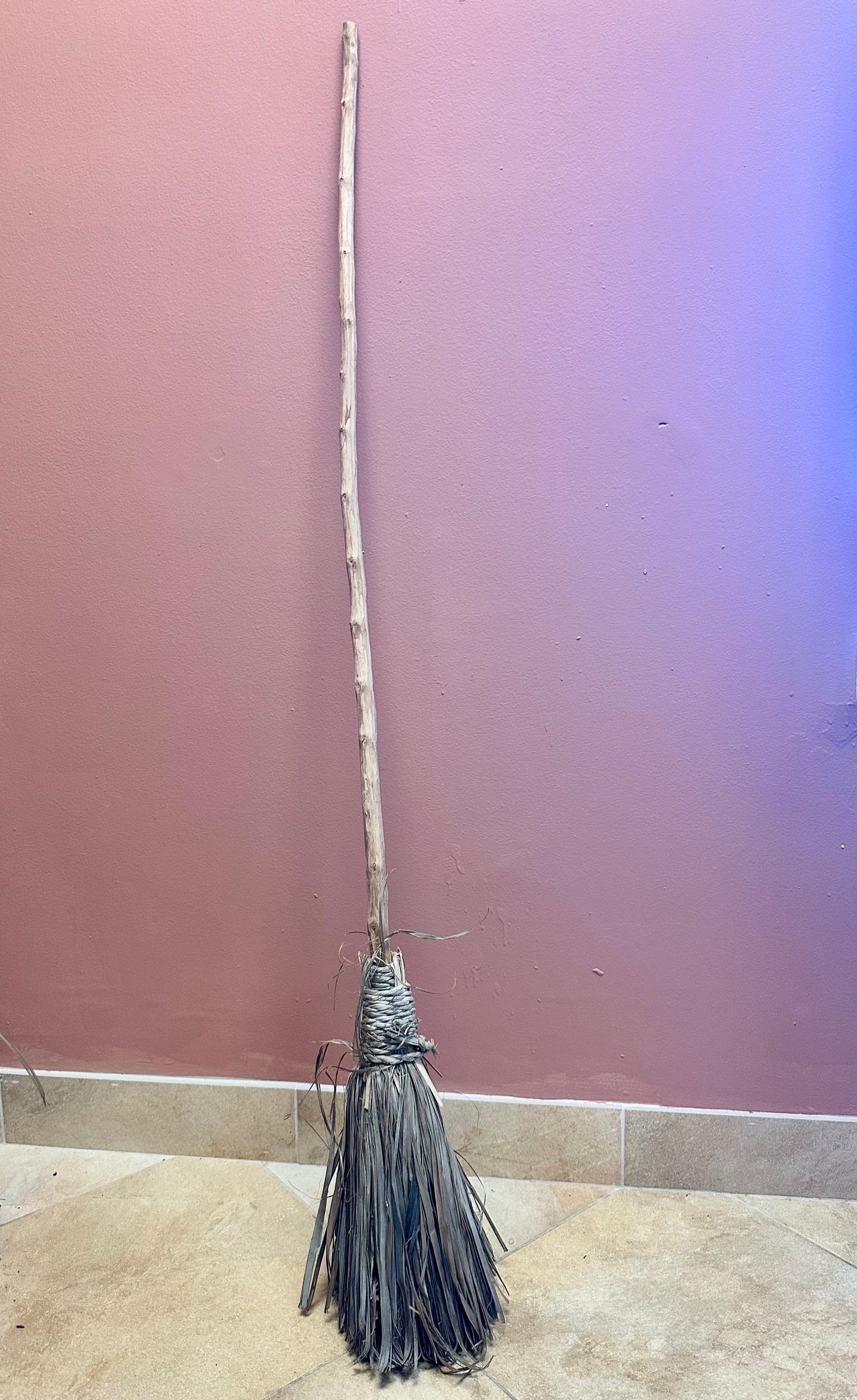 Bale Pay | Haitian Straw Broom